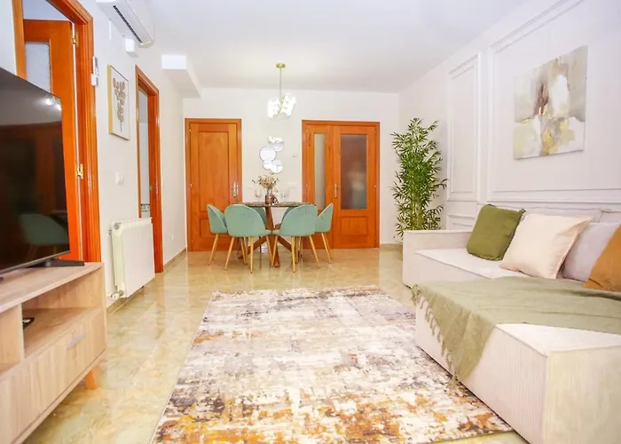 Pintor New Modern * リョレート・デ・マル